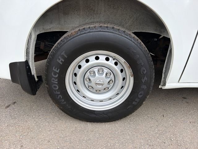 Used 2019 Nissan NV 2500 S RWD image 27