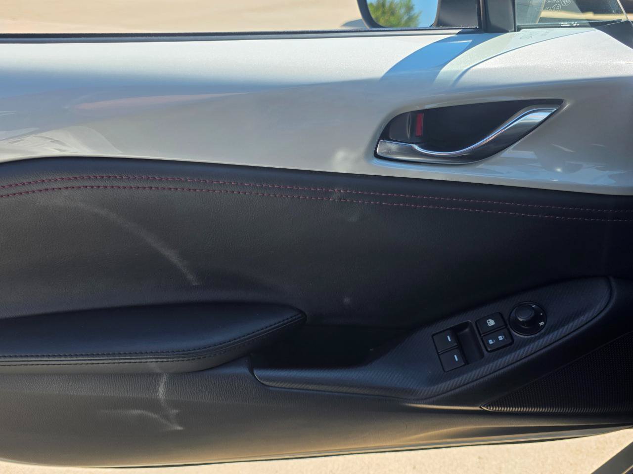 Used 2018 MAZDA MX-5 Miata Club w/ Brembo/BBS Recaro Package RWD image 13