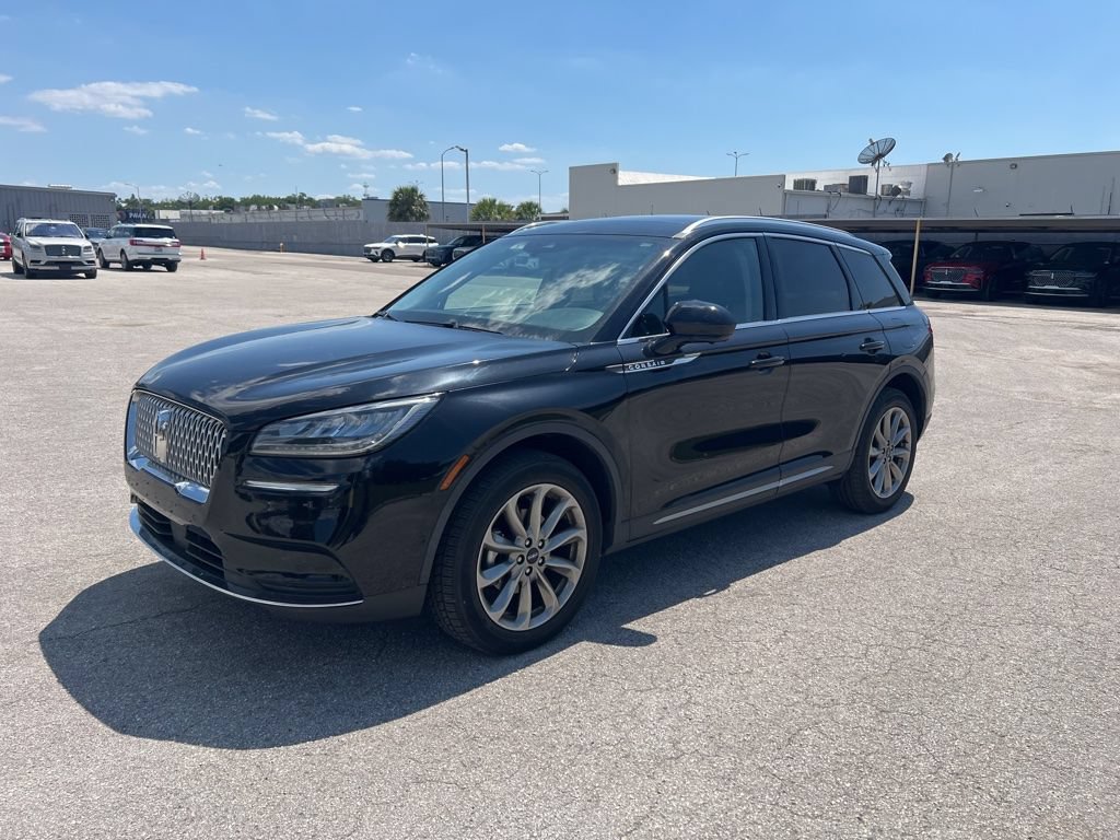 Used 2022 Lincoln Corsair FWD w/ Premium Package image 10