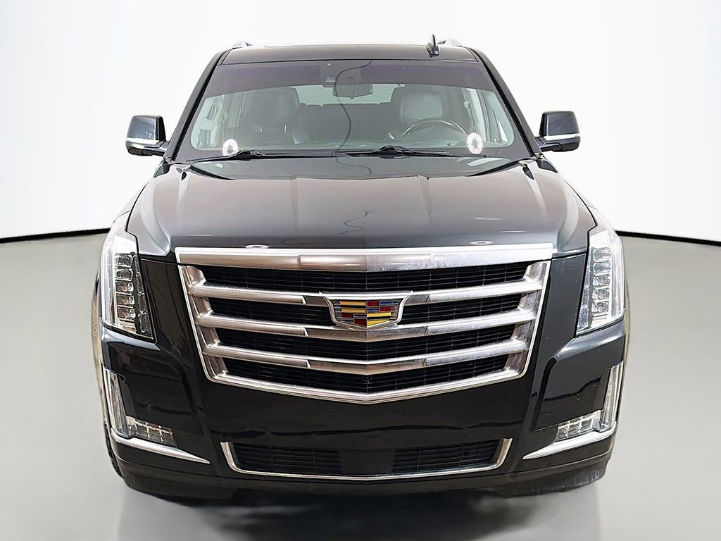 Used 2018 Cadillac Escalade Premium Luxury image 15