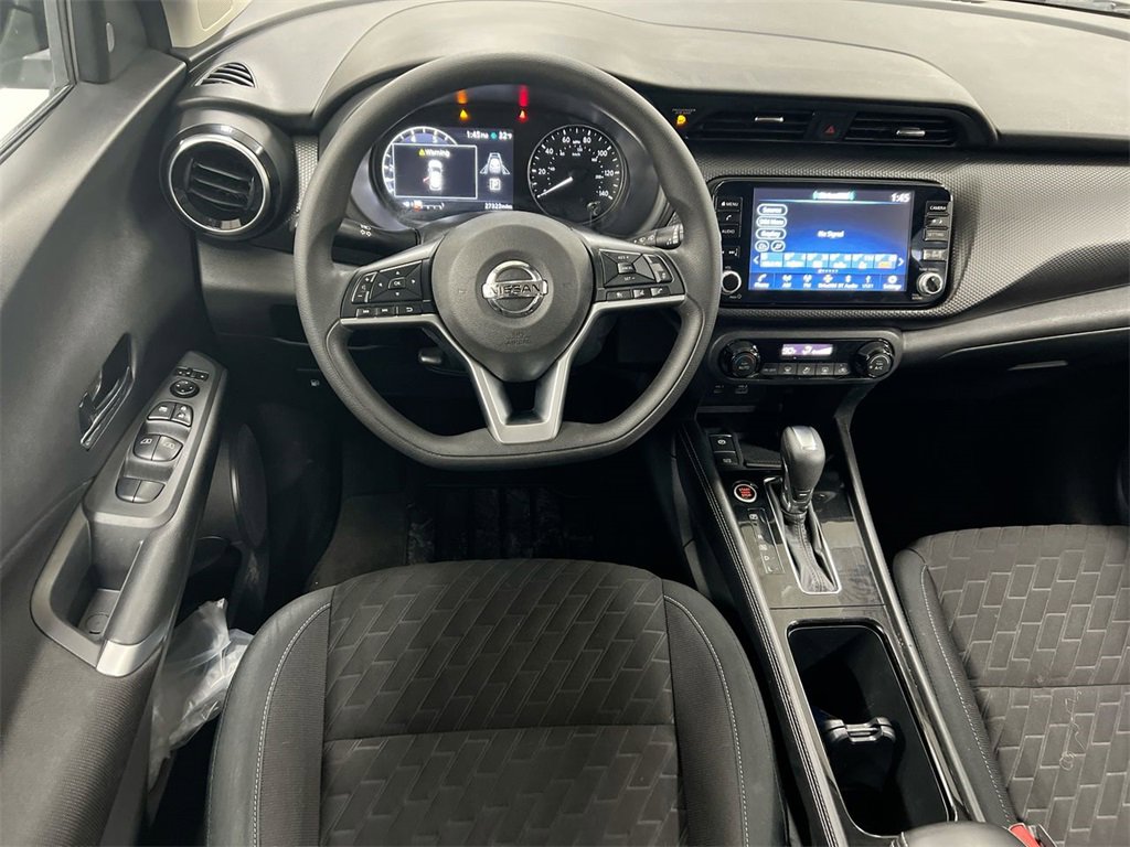 Used 2021 Nissan Kicks SV image 19