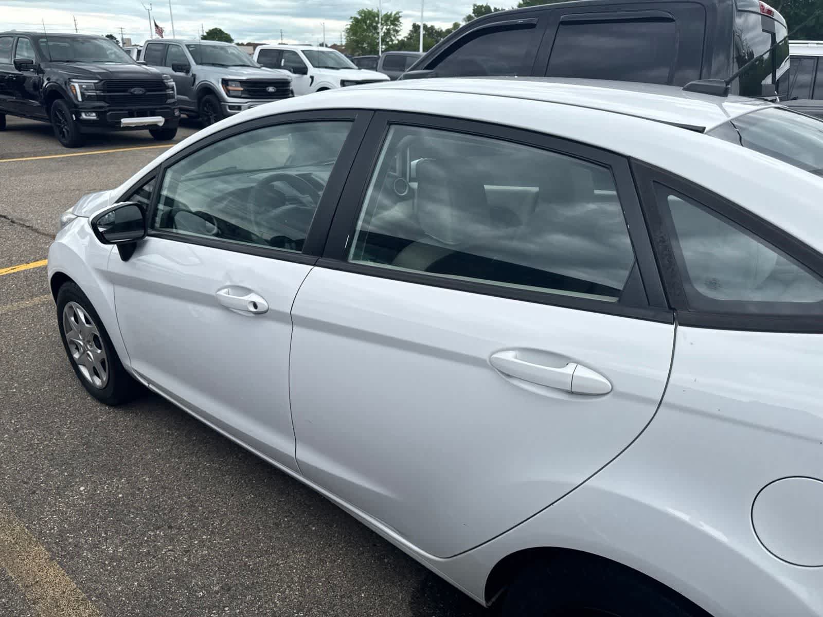 Used 2013 Ford Fiesta S FWD image 14