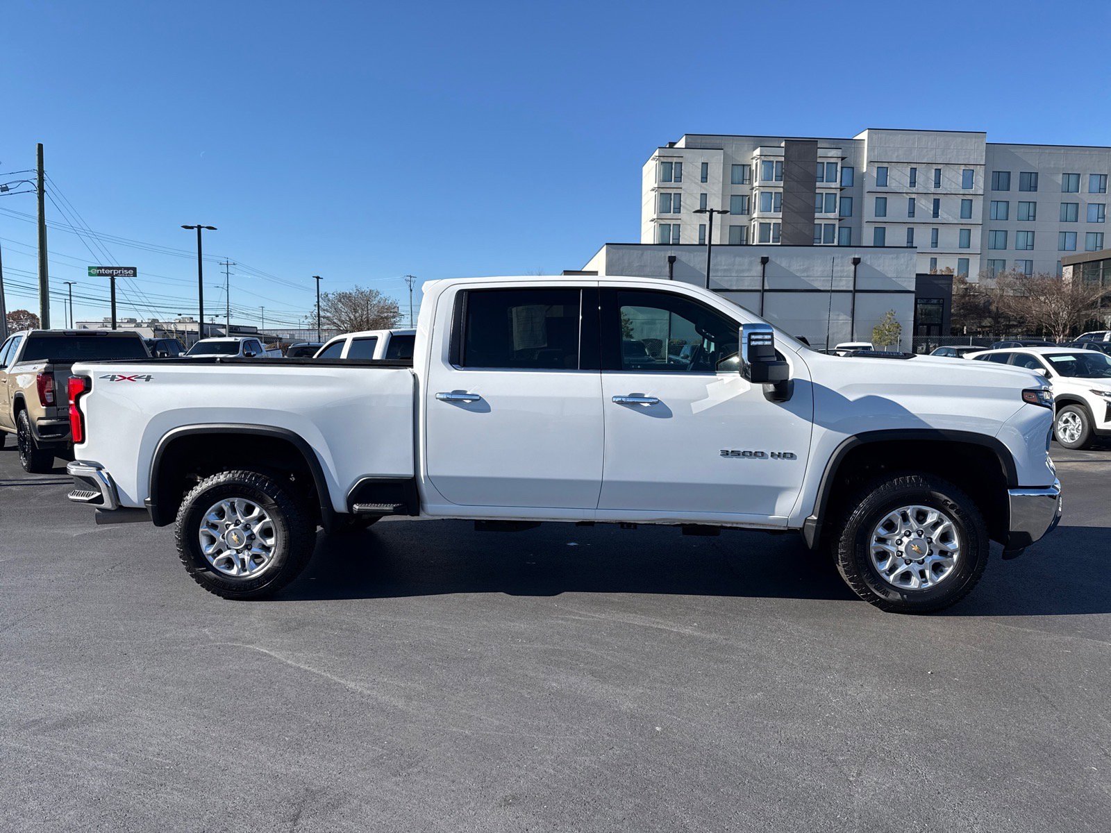 Used 2024 Chevrolet Silverado 3500 LTZ w/ LTZ Convenience Package image 2