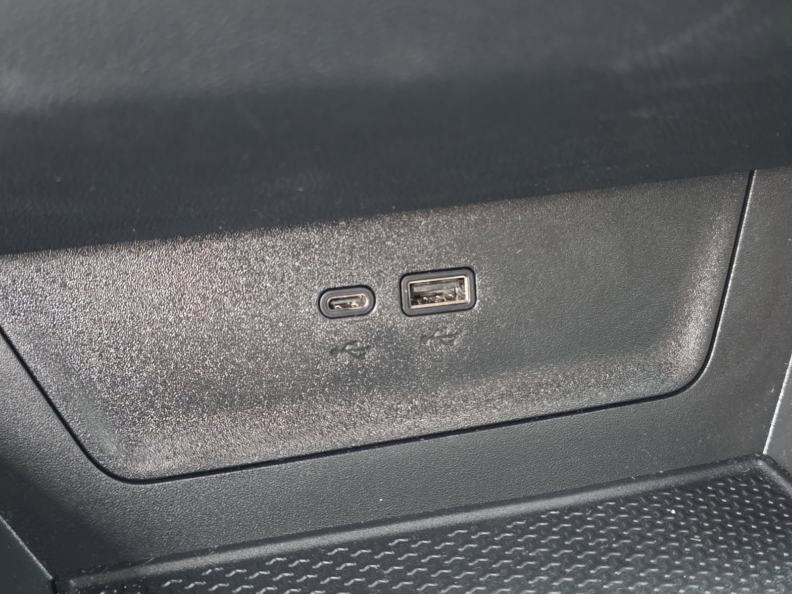 Used 2025 Chevrolet Equinox RS image 22