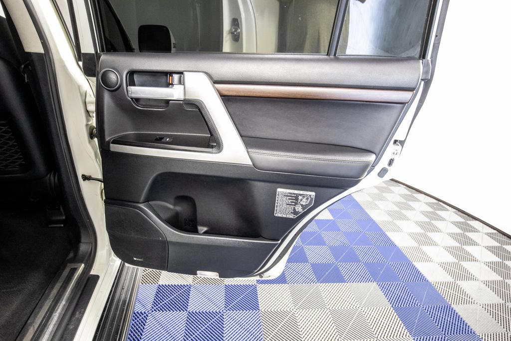 Used 2019 Toyota Land Cruiser AWD/4WD image 18