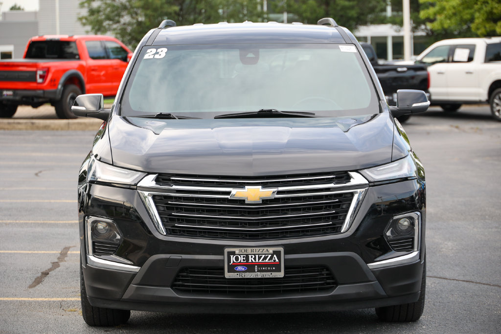 Used 2023 Chevrolet Traverse LT FWD image 27