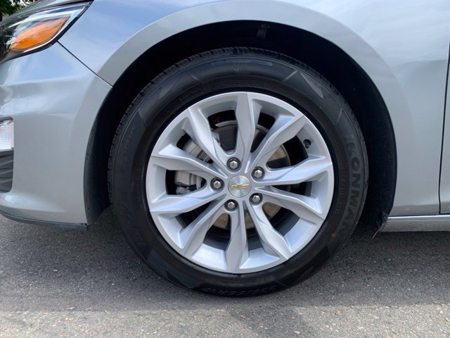 Used 2025 Chevrolet Malibu LT FWD image 9