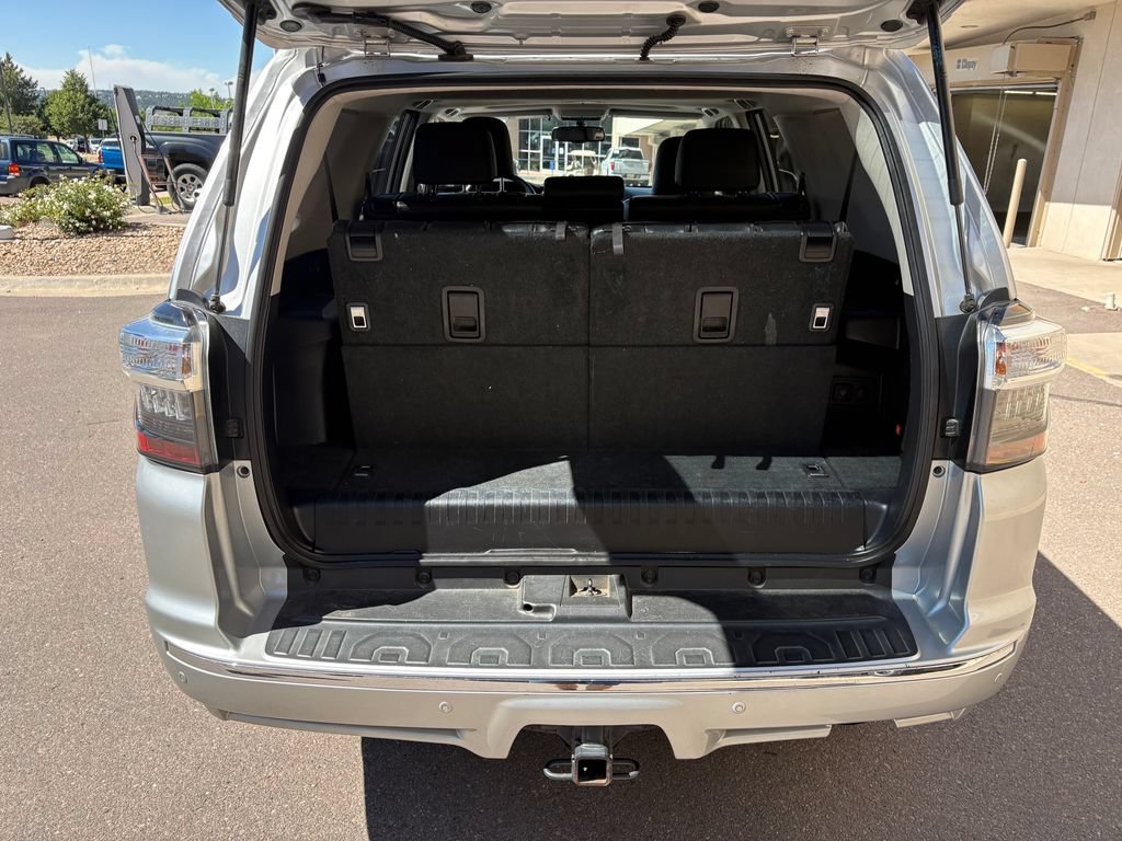 Used 2014 Toyota 4Runner Limited AWD/4WD image 26