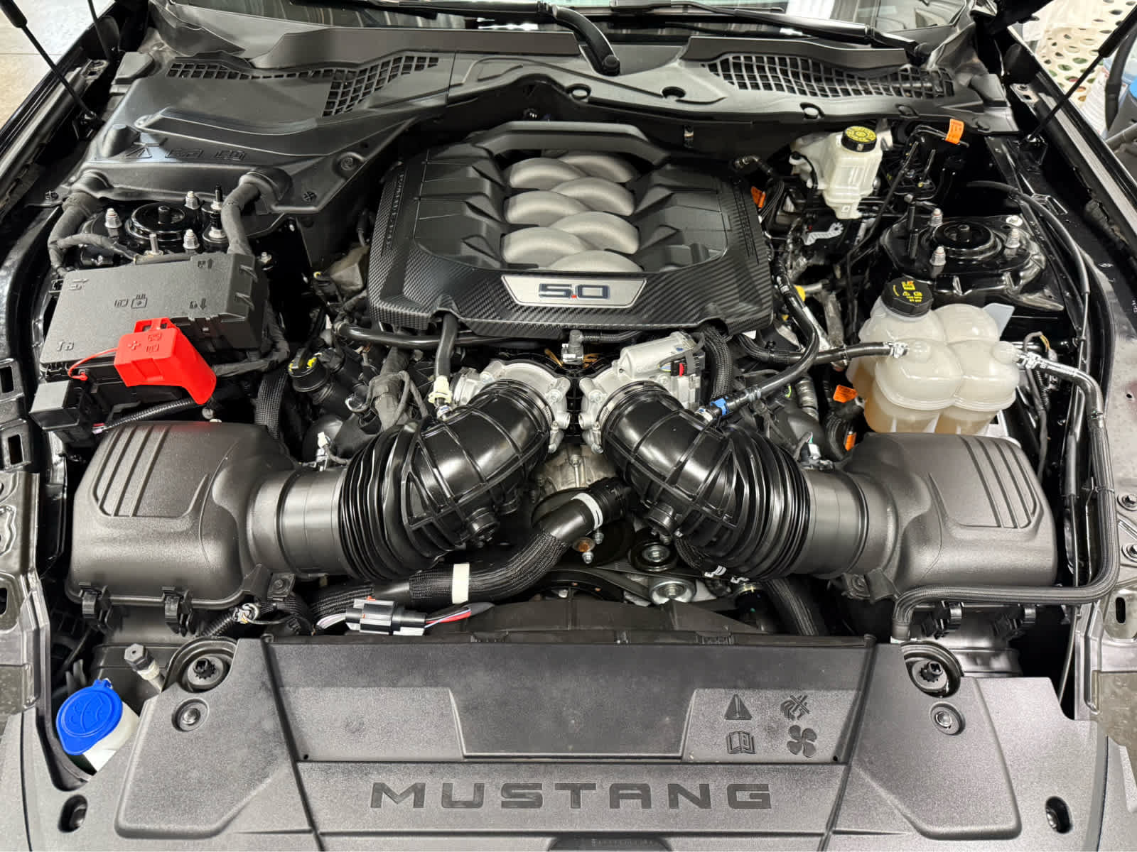 Used 2024 Ford Mustang GT RWD image 30