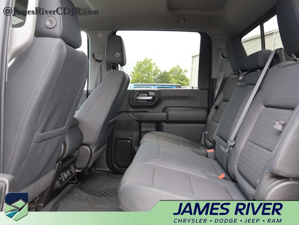 Used 2020 Chevrolet Silverado 2500 LT w/ Texas Edition AWD/4WD image 17