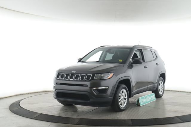 Used 2019 Jeep Compass Sport w/ Cold Weather Group AWD/4WD image 10
