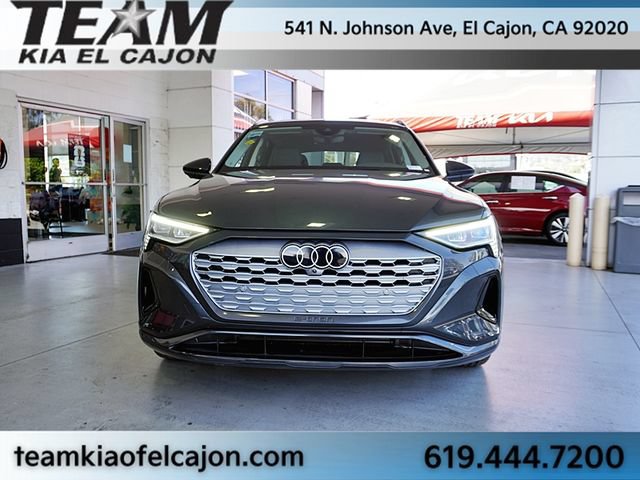Used 2024 Audi Q8 e-tron Premium Plus AWD/4WD image 4
