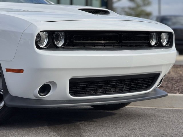 Used 2023 Dodge Challenger GT image 3