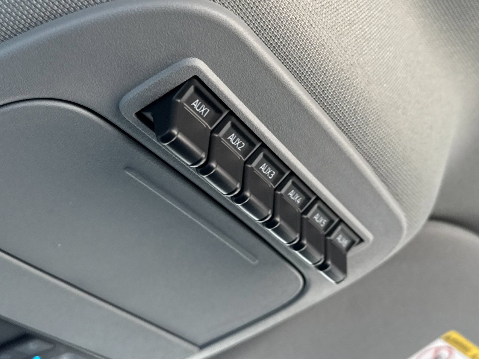 New 2026 Ford F550 2WD Regular Cab Super Duty image 30