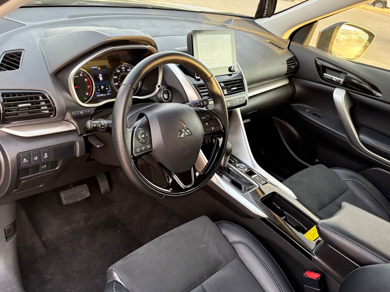 Used 2025 Mitsubishi Eclipse Cross SE image 14