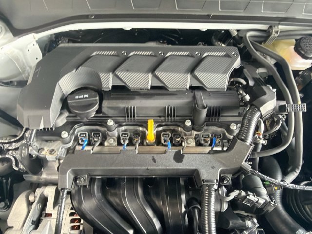 New 2026 Hyundai Venue SEL FWD image 31