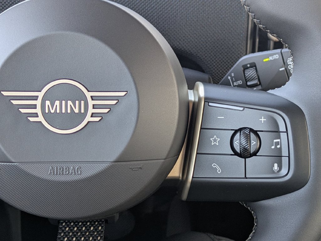 New 2026 MINI Cooper S FWD image 17