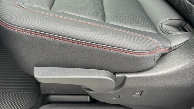 Certified 2024 Chevrolet Traverse RS w/ LPO, Floor Liner Package image 37