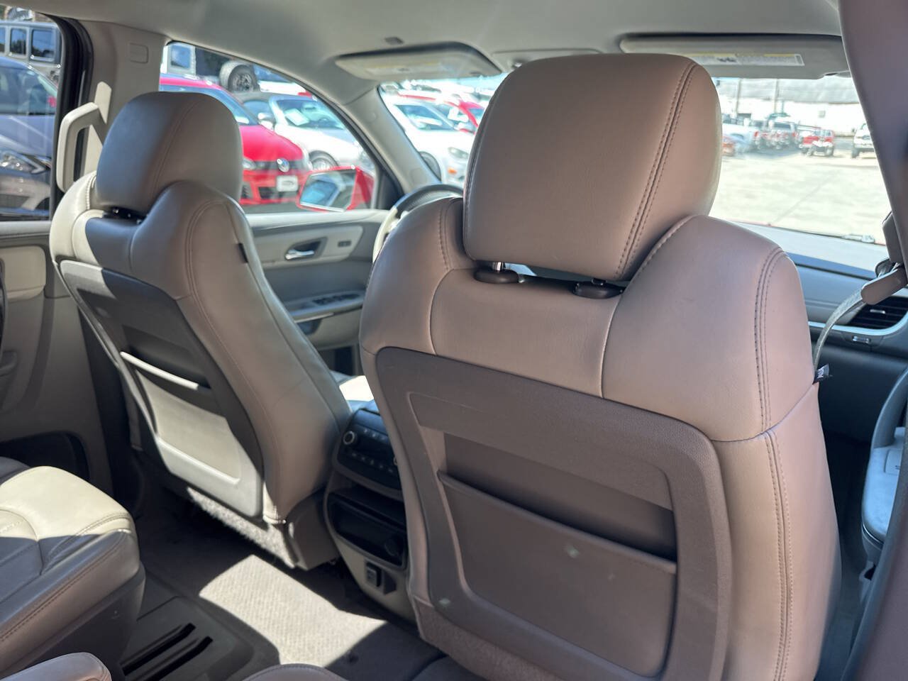 Used 2014 Chevrolet Traverse LTZ AWD/4WD image 18