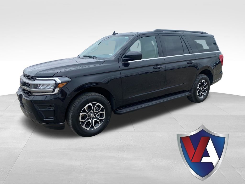 Used 2024 Ford Expedition Max XLT image 1