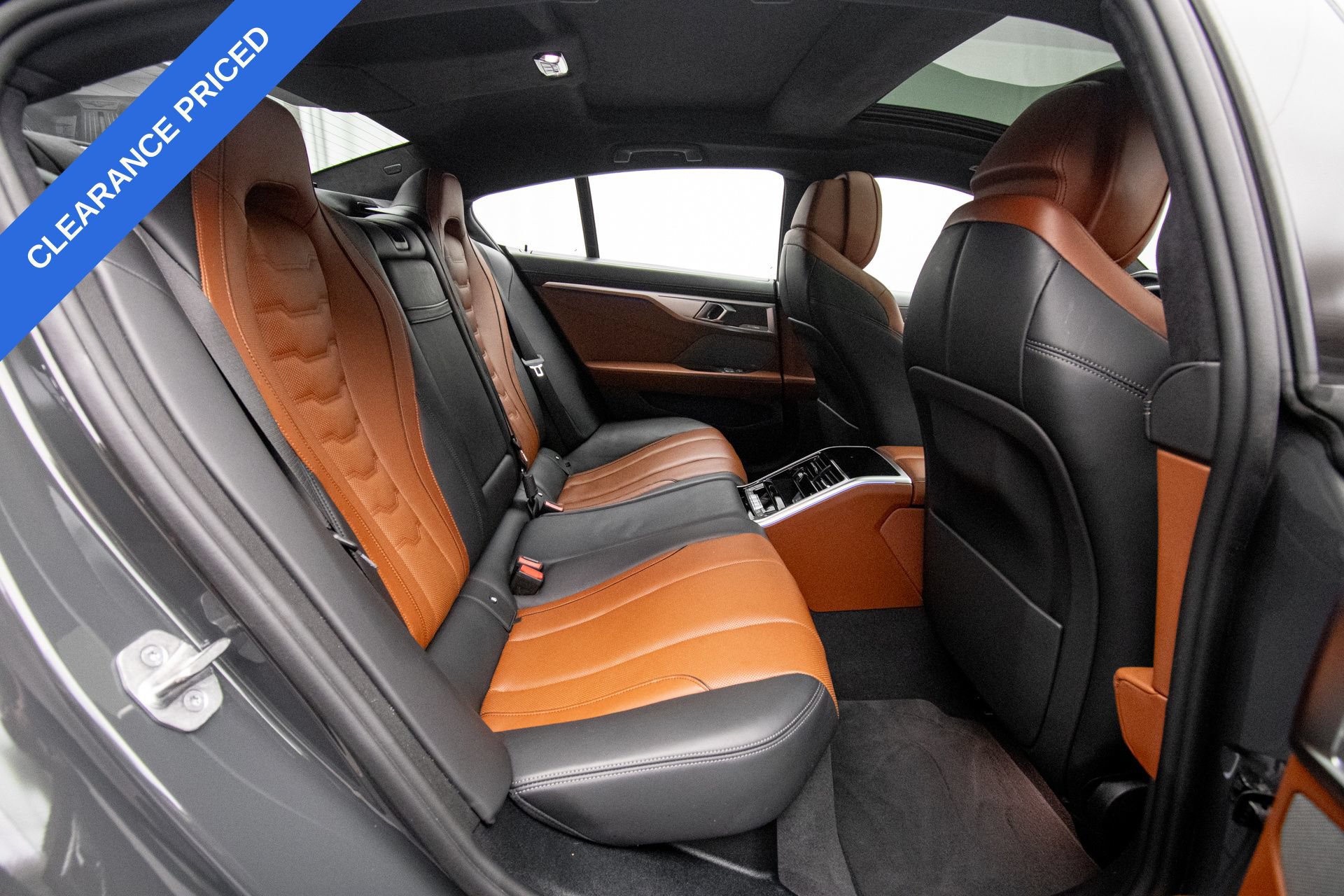Used 2024 BMW ALPINA B8 xDrive Gran Coupe AWD/4WD image 17