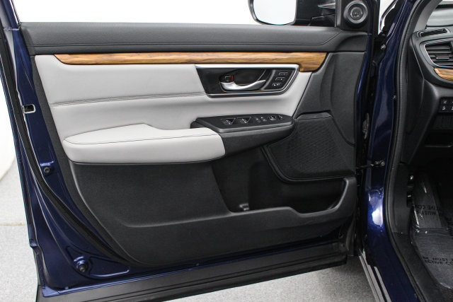 Used 2019 Honda CR-V Touring image 12