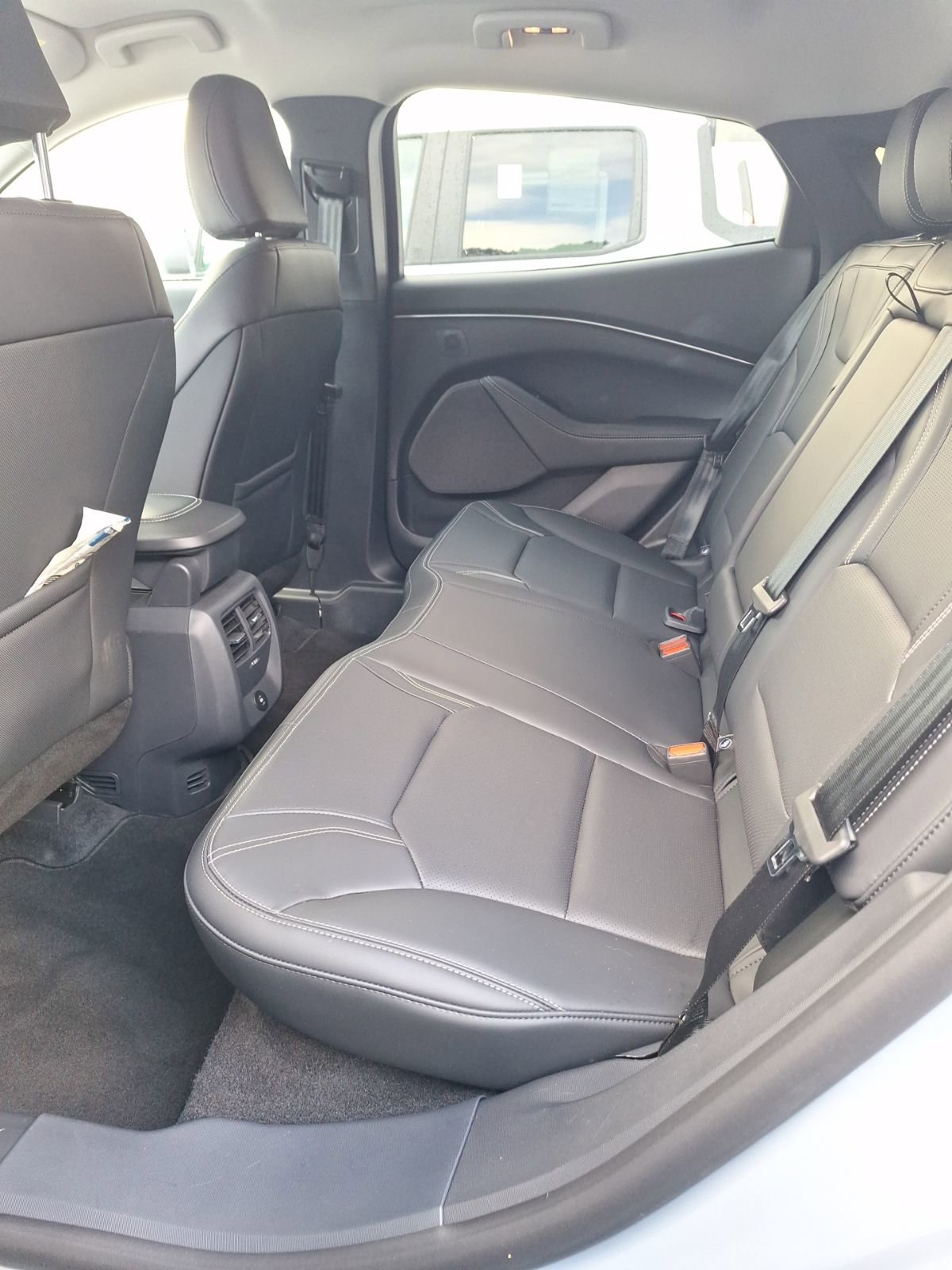 Used 2025 Ford Mustang Mach-E Premium RWD image 15