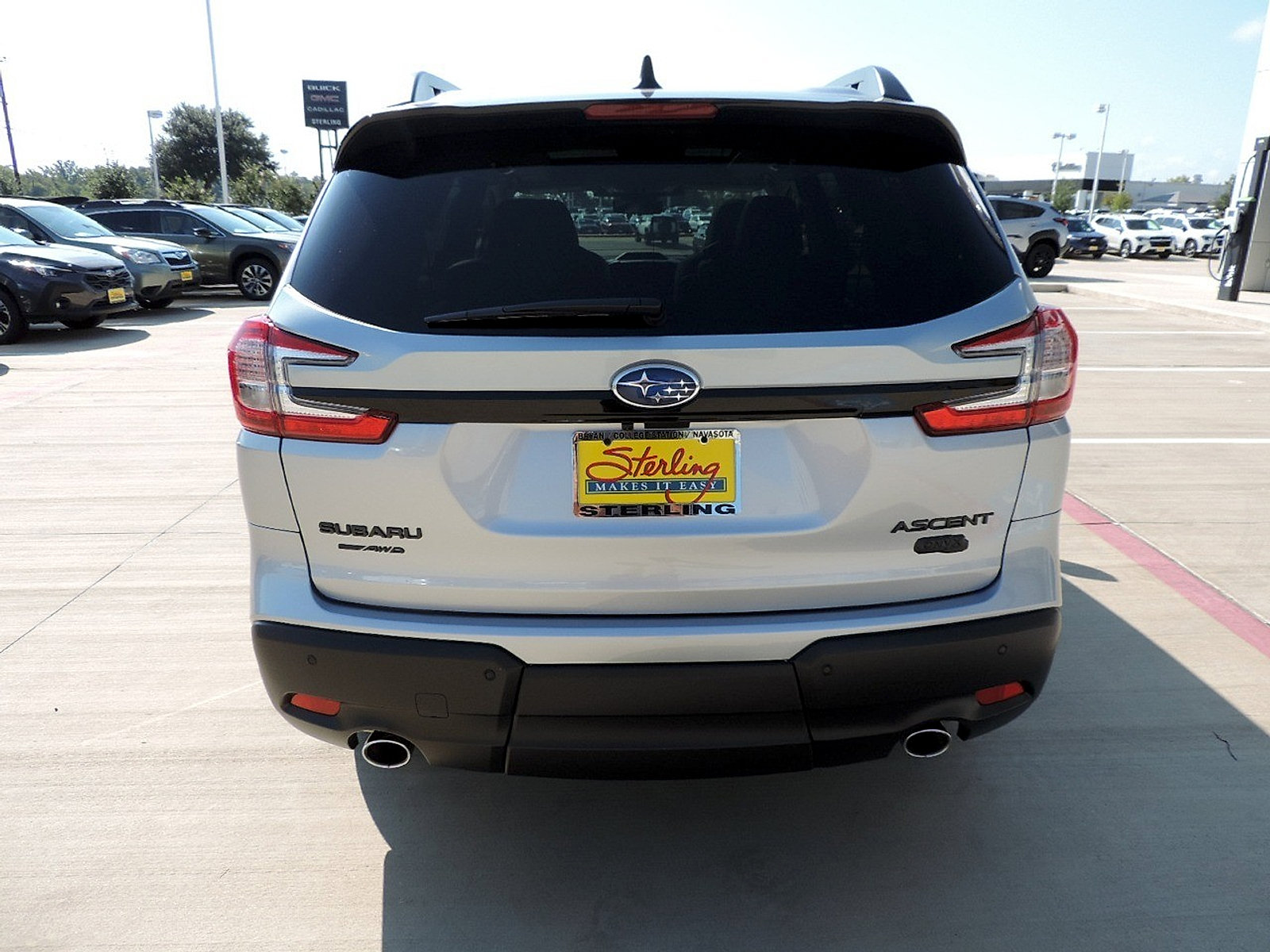 Certified 2025 Subaru Ascent Bronze Edition AWD/4WD image 6