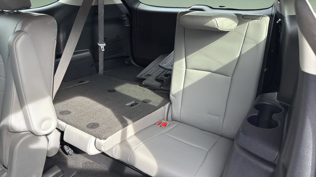 Used 2022 Toyota Highlander XLE image 18