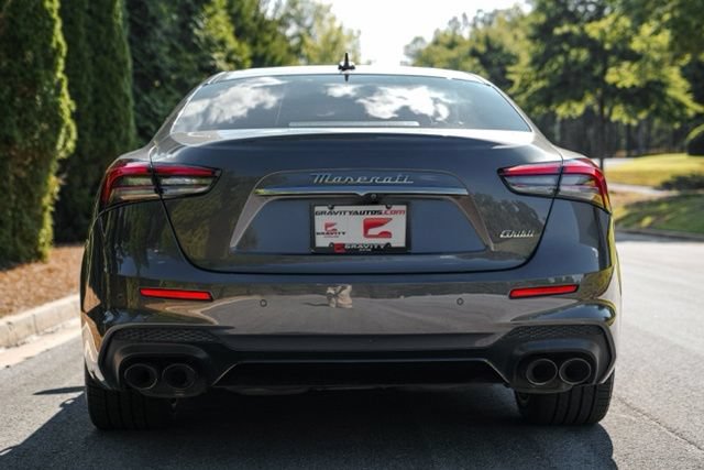 Used 2023 Maserati Ghibli Modena RWD image 16