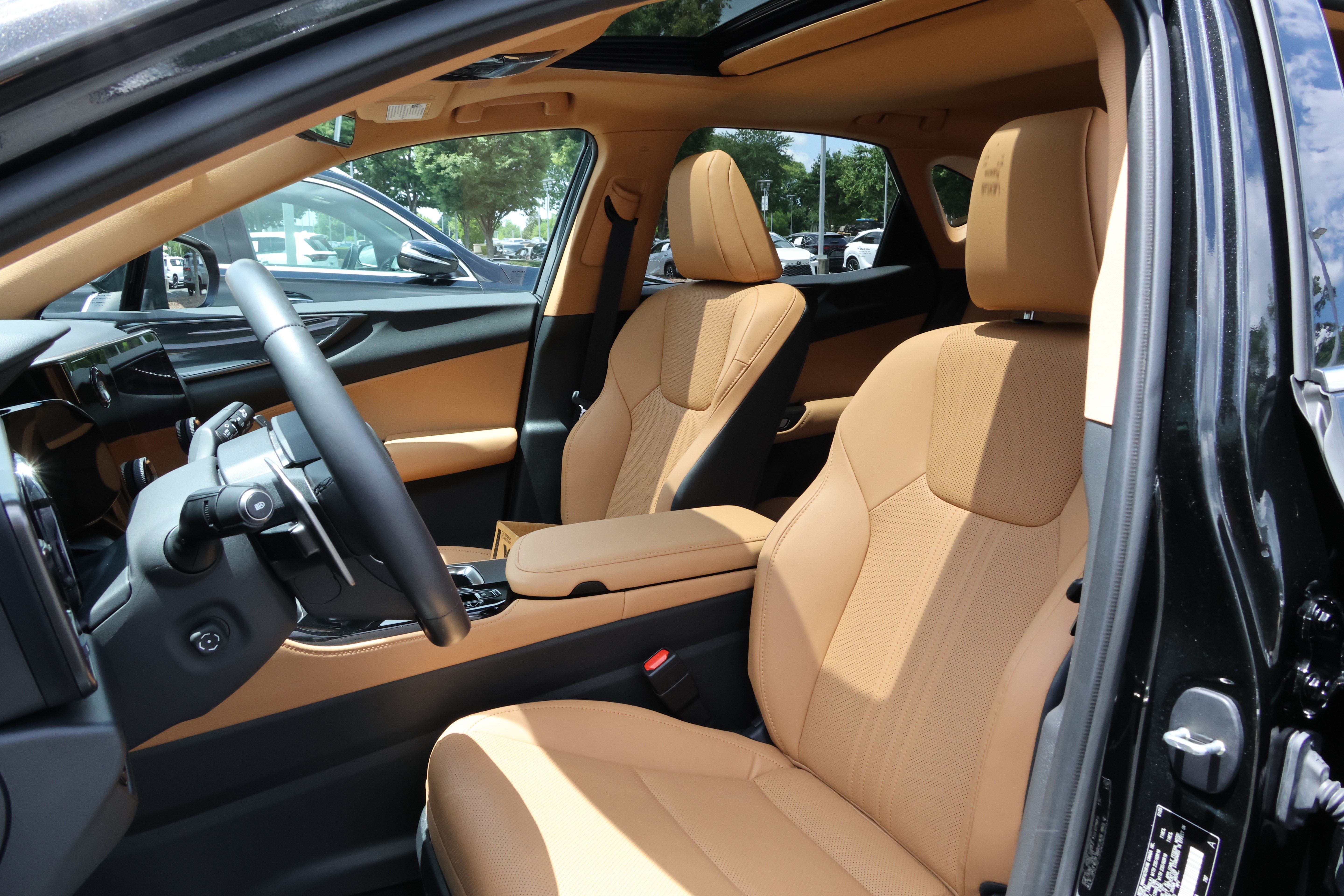 Certified 2025 Lexus NX 350 AWD w/ Accessory Package (K3) image 36