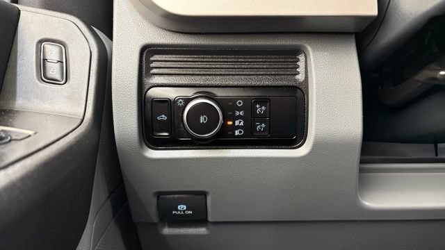 Used 2023 Ford F350 XL w/ XL Driver Assist Package RWD image 31
