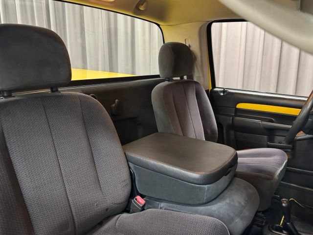 Used 2005 Dodge Ram 1500 Truck SLT w/ Rumblebee Group AWD/4WD image 10