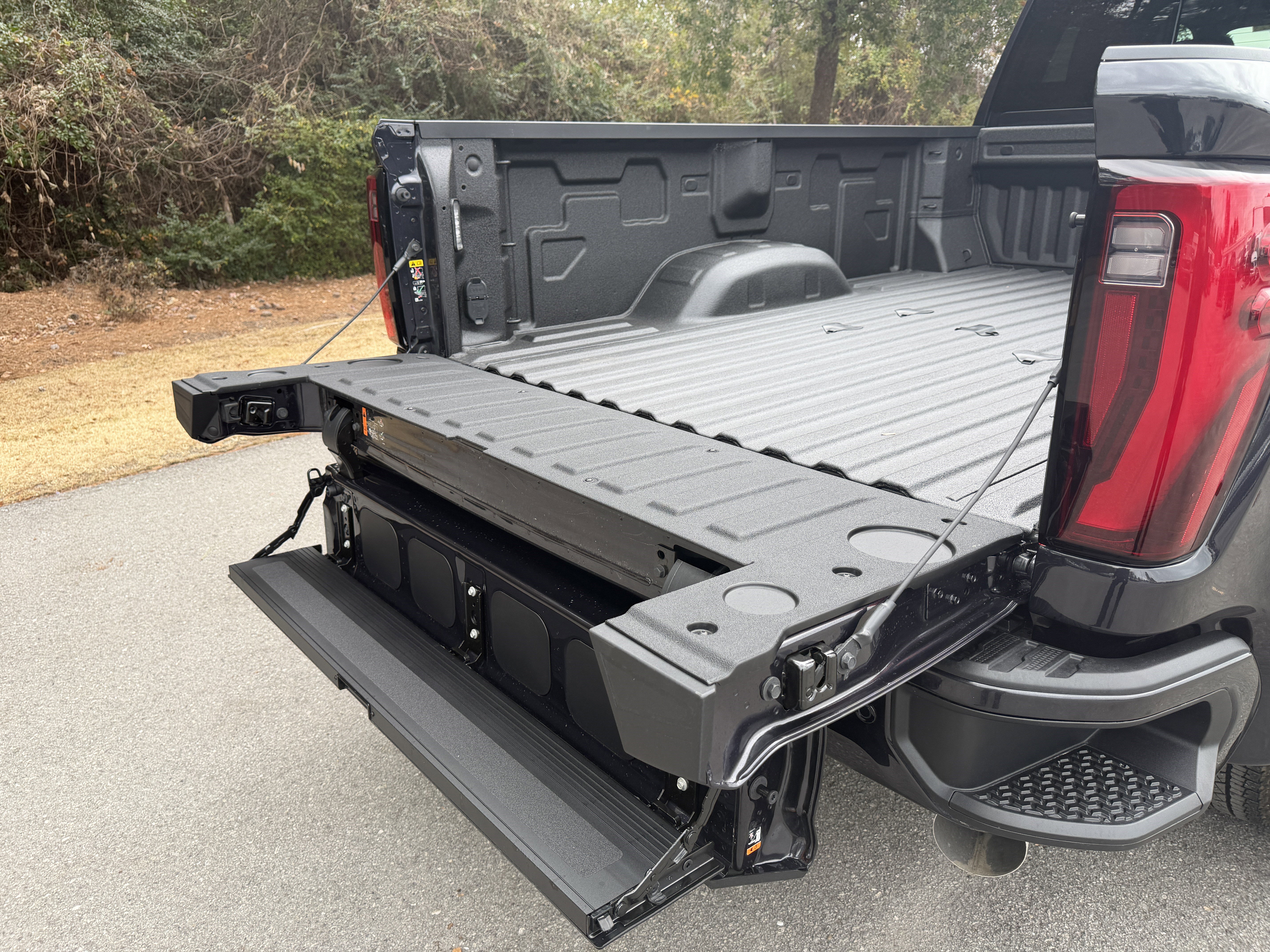 New 2026 GMC Sierra 3500 Denali w/ Denali Reserve Package AWD/4WD image 16
