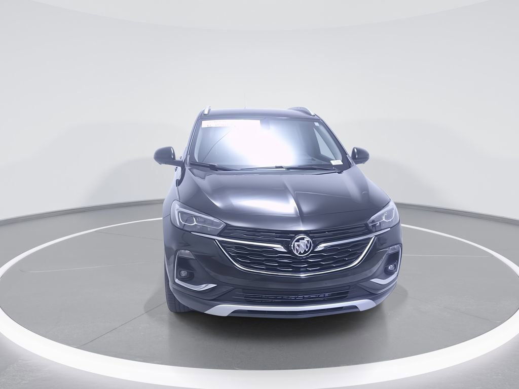 Used 2023 Buick Encore GX Essence w/ Advanced Technology Package image 2