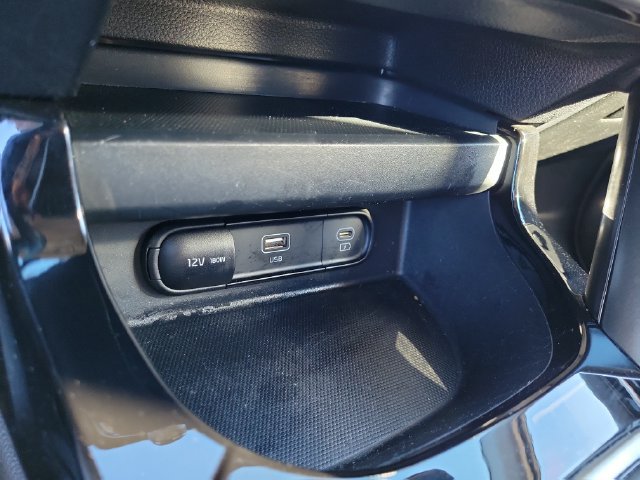 Used 2024 Kia Seltos X-Line AWD/4WD image 35