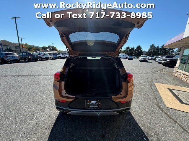 Used 2025 Buick Encore GX Preferred w/ Advanced Technology Package AWD/4WD image 7