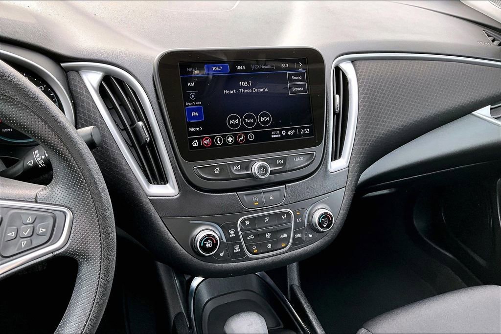 Used 2024 Chevrolet Malibu LT image 6