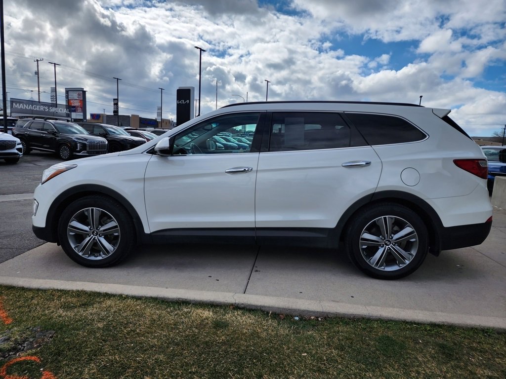 Used 2016 Hyundai Santa Fe SE w/ Option Group 03 image 8