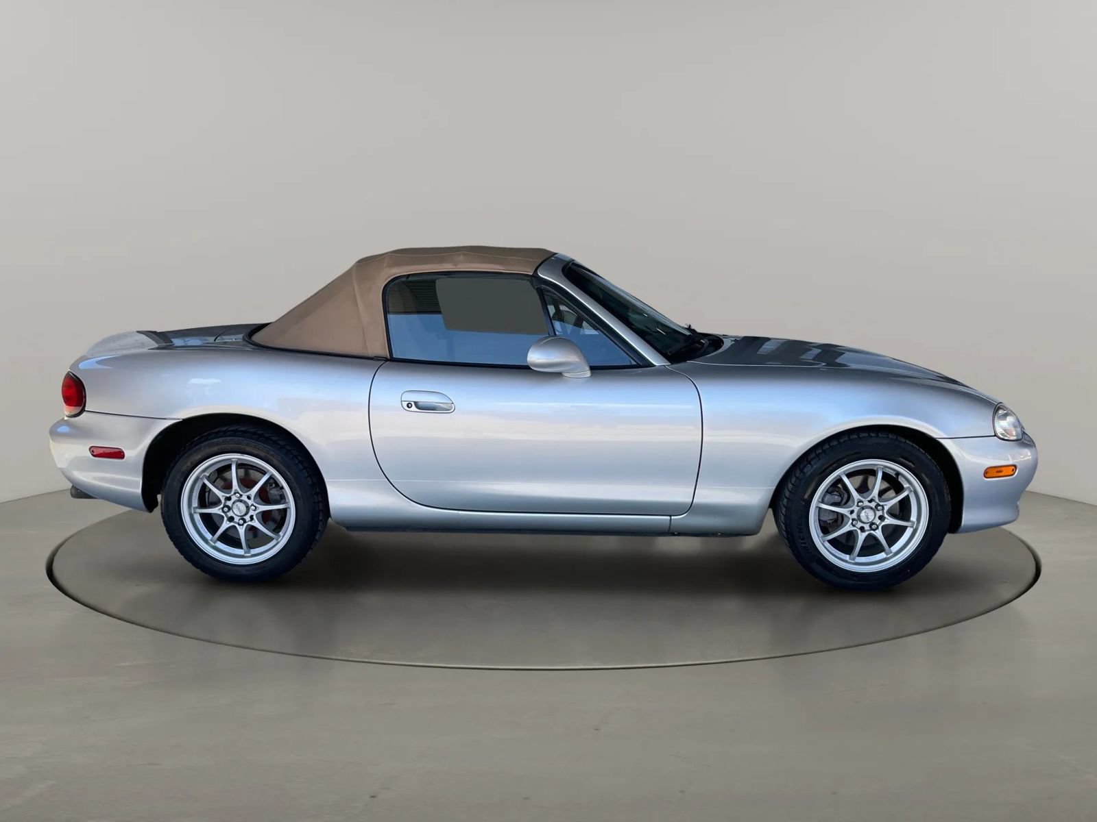 Used 2001 MAZDA MX-5 Miata LS RWD image 6