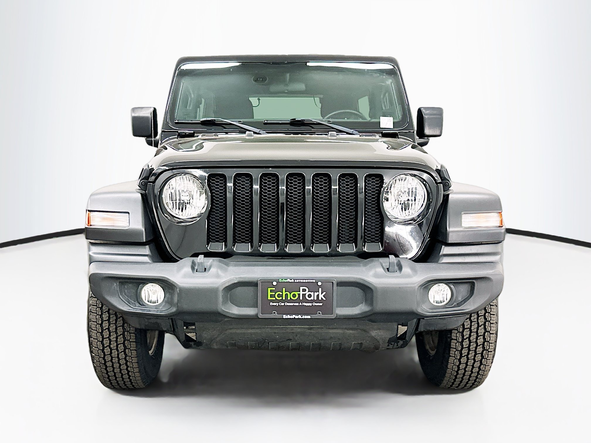Used 2022 Jeep Wrangler Unlimited Sport AWD/4WD image 2