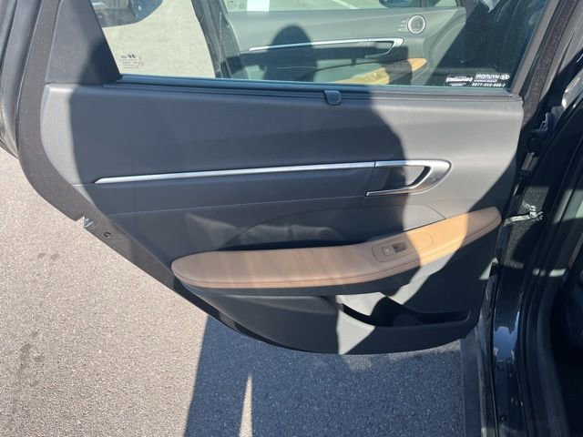 Used 2025 Hyundai Sonata Limited image 12