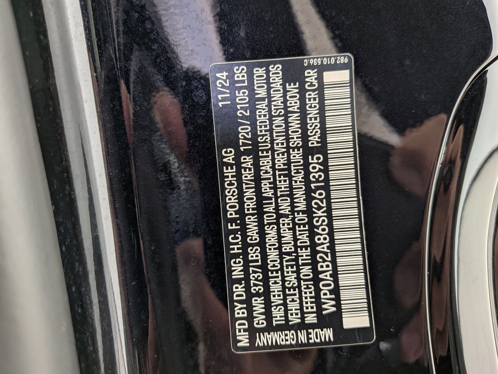 Certified 2025 Porsche 718 Cayman S RWD image 26