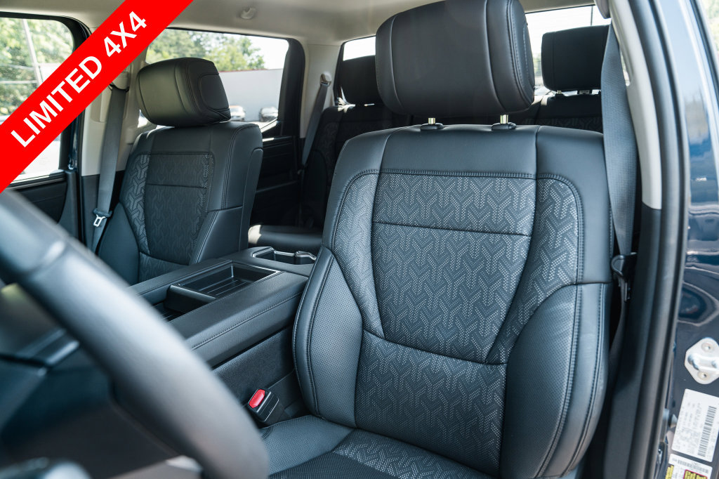 Used 2024 Toyota Tundra Limited AWD/4WD image 25