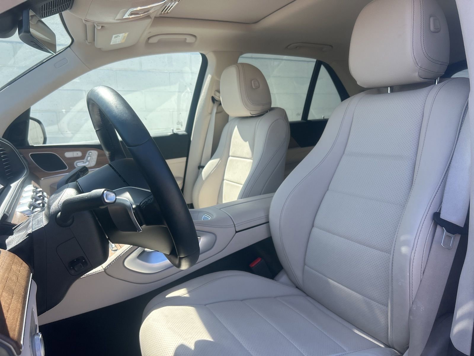 Used 2025 Mercedes-Benz GLE 350 4MATIC image 14