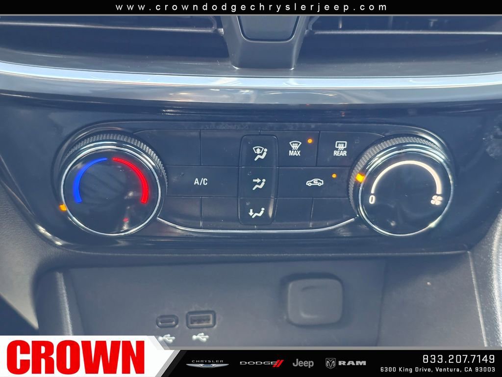 Used 2024 Buick Encore GX Sport Touring AWD/4WD image 27