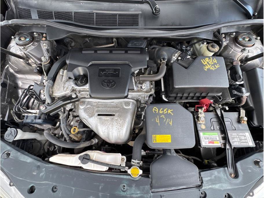 Used 2015 Toyota Camry SE w/ Protection Package FWD image 24