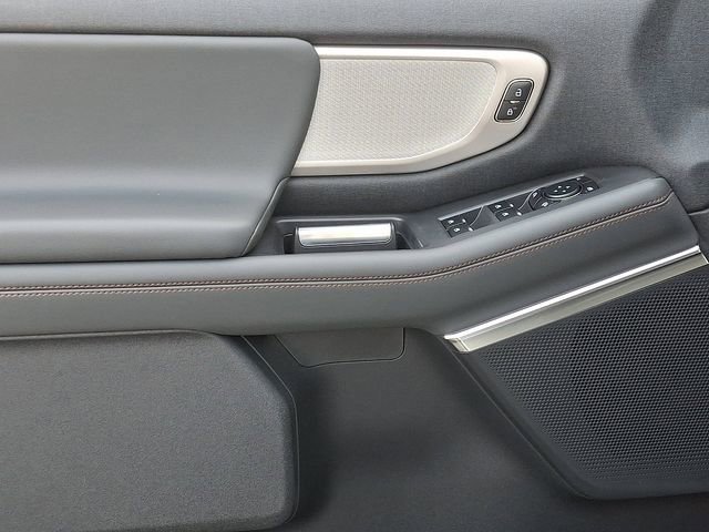 New 2025 Ford Expedition Max Active AWD/4WD image 8