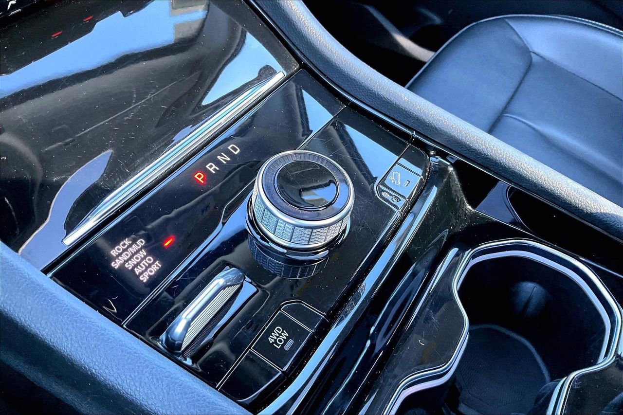 Certified 2023 Jeep Grand Cherokee 4WD 4xe image 31