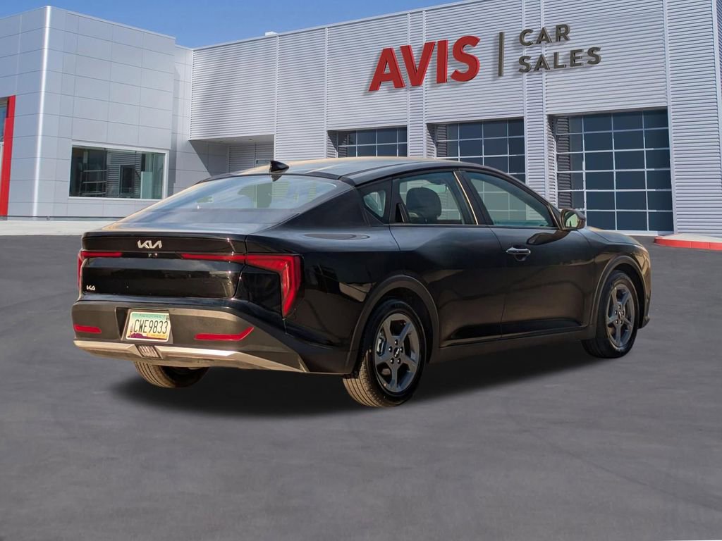 Used 2025 Kia K4 LXS image 6